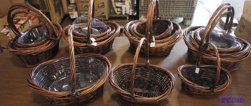 lot 93 image: Basket lot  5 basket sets  3 diff...
