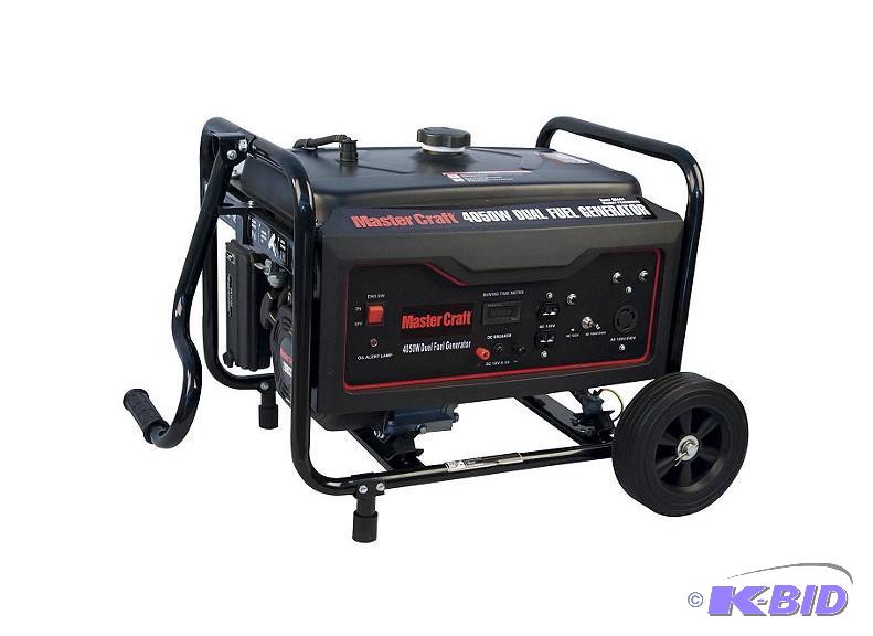 lot 8 image: Master Craft 4050W Generator
