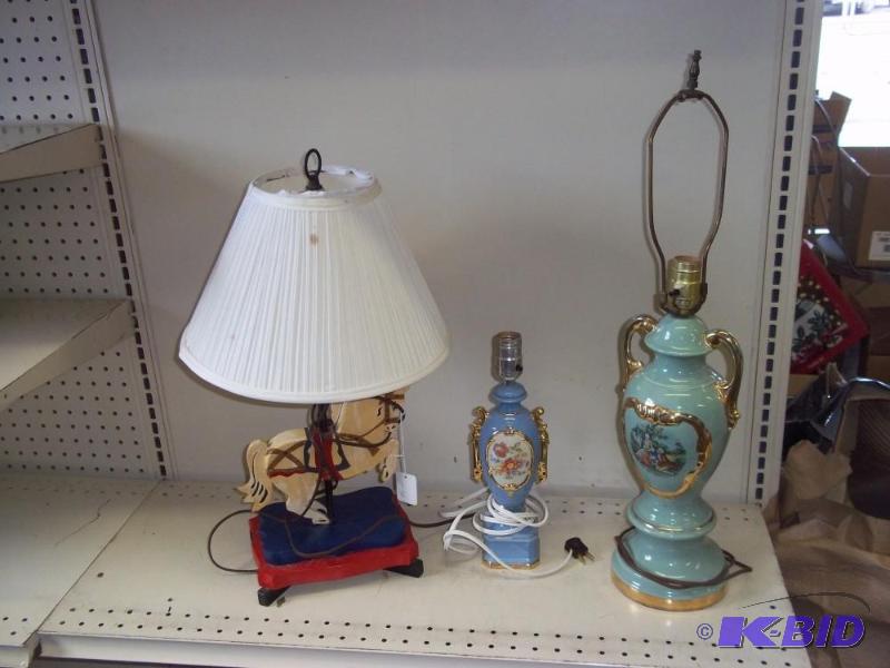 3 Decor Lamps Consignor states work...