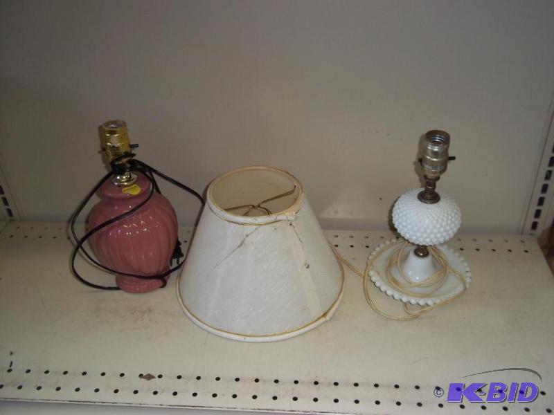 2 Decor Lamps Consignor states work...