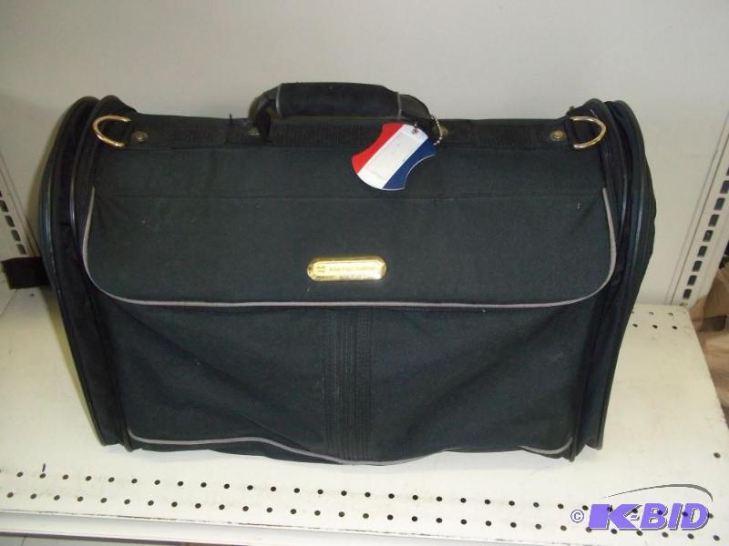 American Tourist Cat Carrier&nbsp...