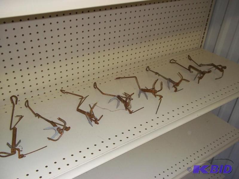 8 Gopher Traps...