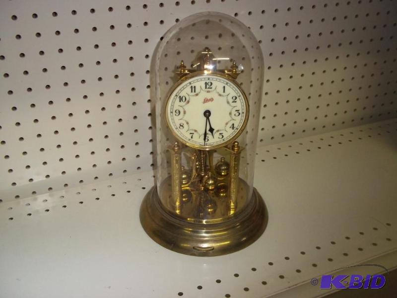 Mantle Clock...