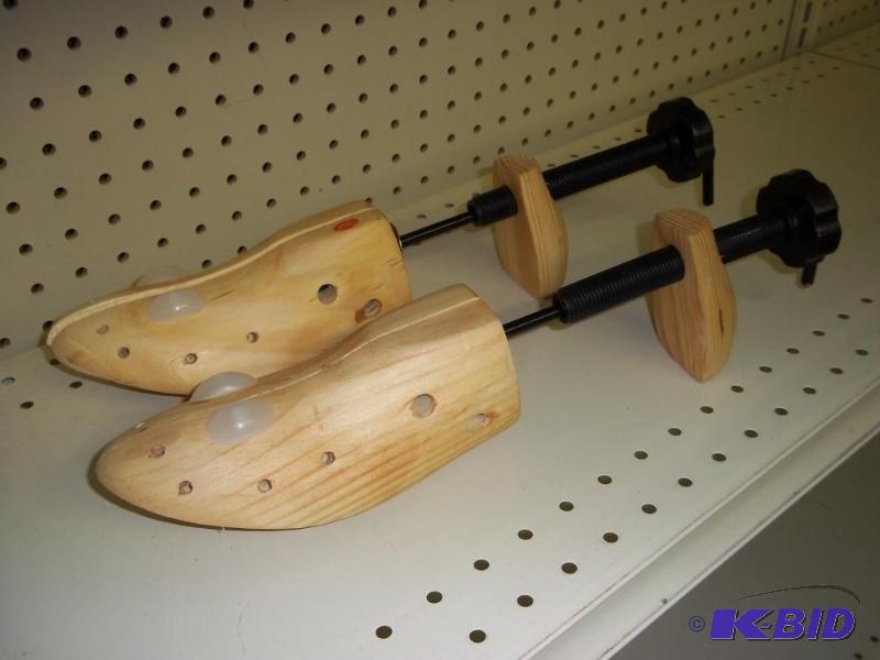 NEW Shoe Stretcher...