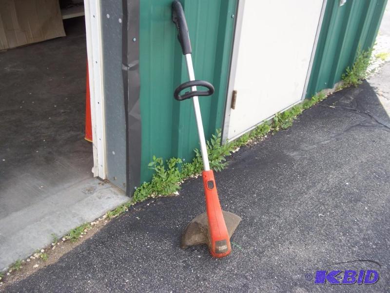 Black and Decker Electric Trimmer...