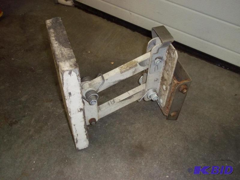 Kicker Boat Motor Mount....
