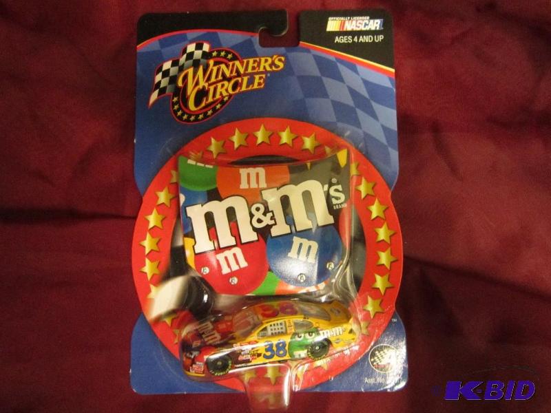lot 148 image: NASCAR Elliott Sadler car and race ...
