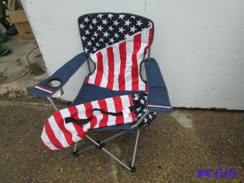 lot 5 image: American flag pattern folding chair...