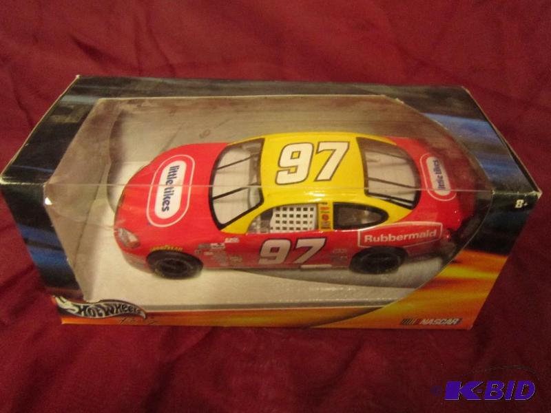 lot 66 image: NASCAR Hot Wheels 97 Kurt Busch rac...