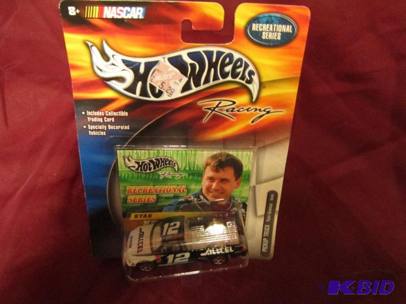 lot 71 image: NASCAR Hot Wheels Ryan Newman car...