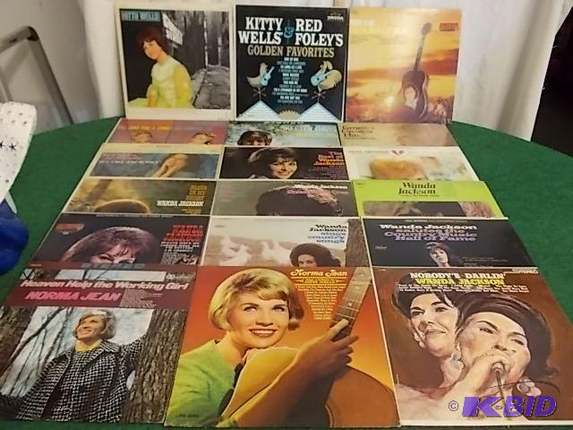lot 18 image: 18-Country Music Female Artists Rec...