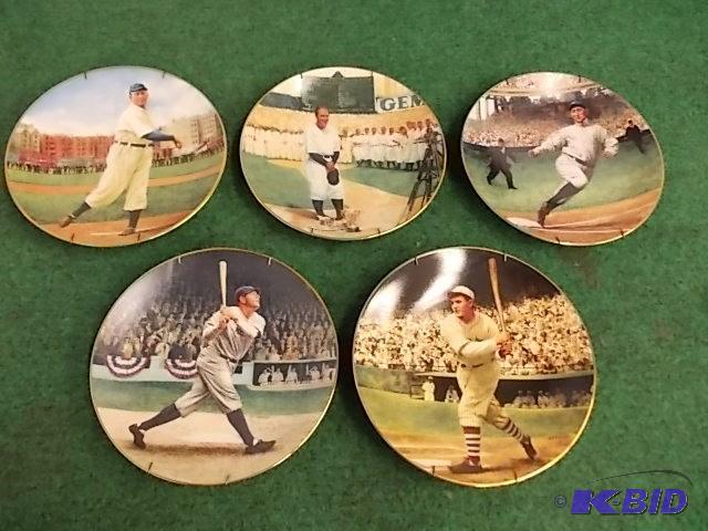 lot 31 image: 5-Legends Of Baseball Collector Pla...
