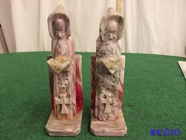 lot 36 image: Pair Of 10 in Marble Book Ends...