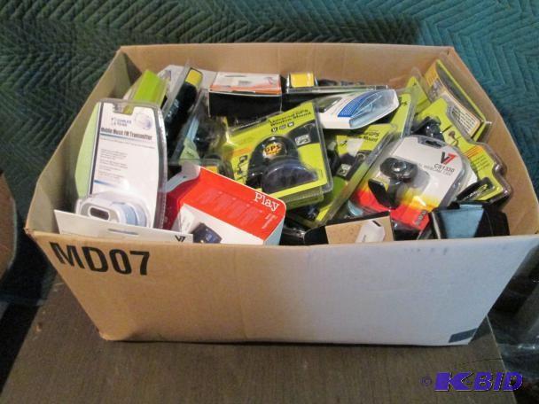 Box of misc. electronic accessories...