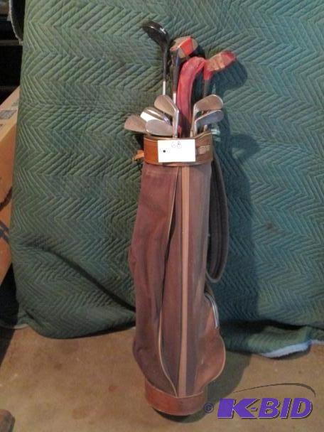 Set of golf clubs...
