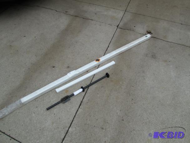 Finch feeder post with arm 72&quot...