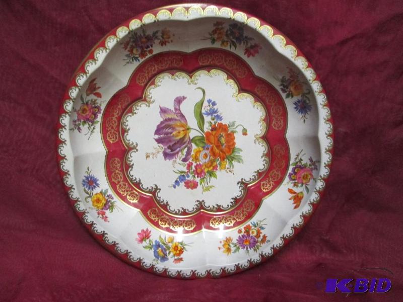 Pretty Daher decorated metal servin...