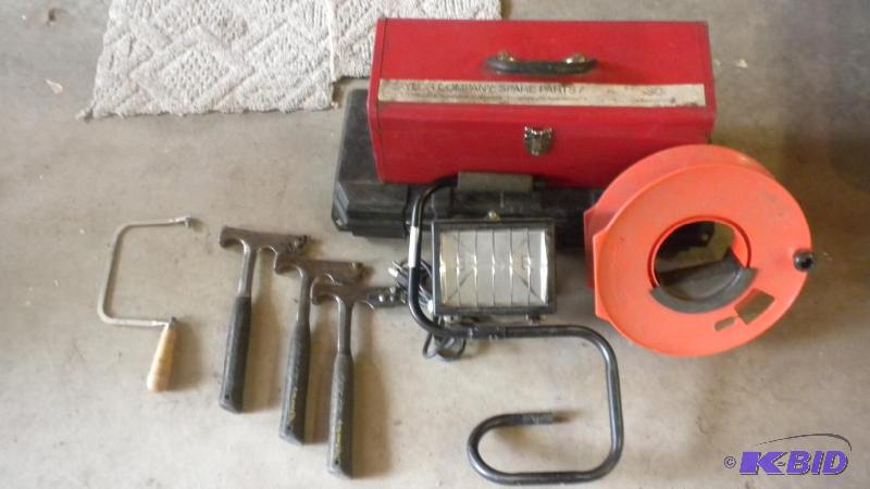 Assorted Tools w Box
