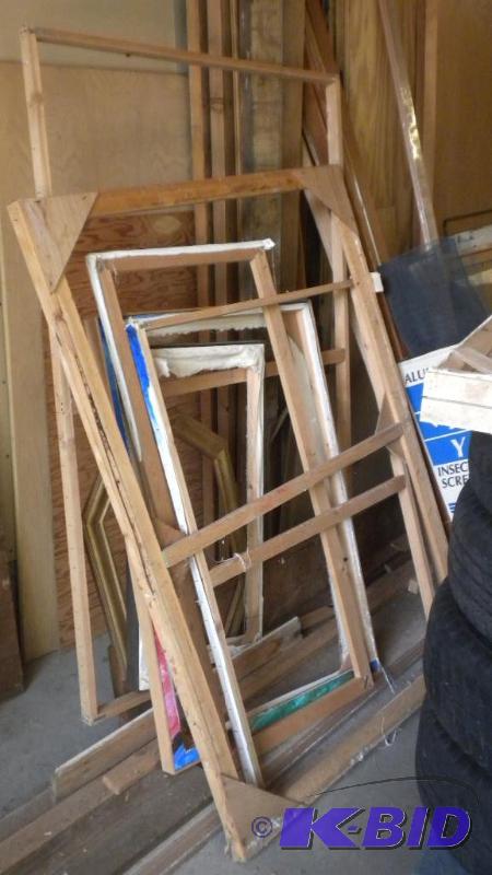 Assorted Wood Items