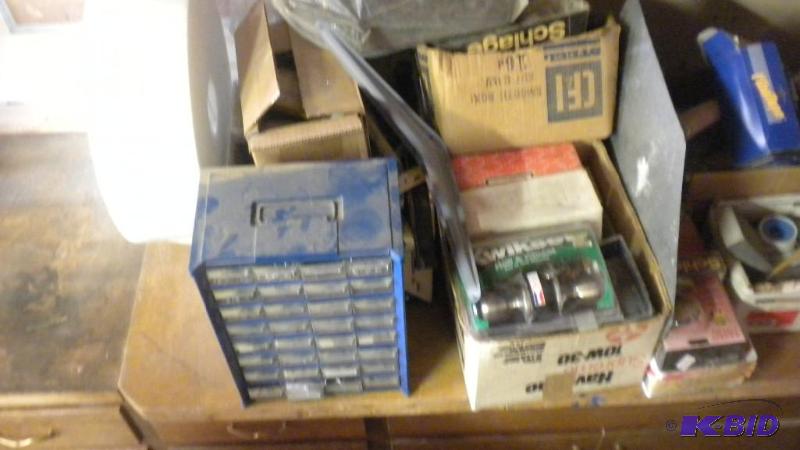 Assorted Hardware Items