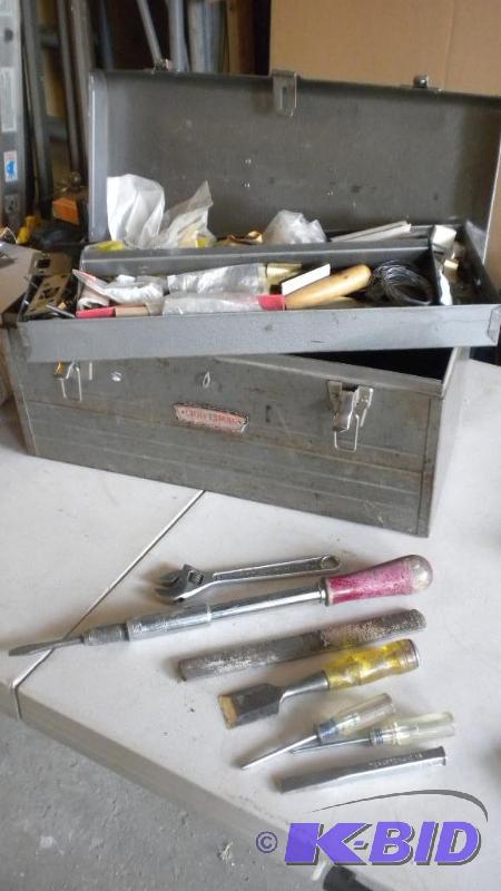 Assorted Tools w Box