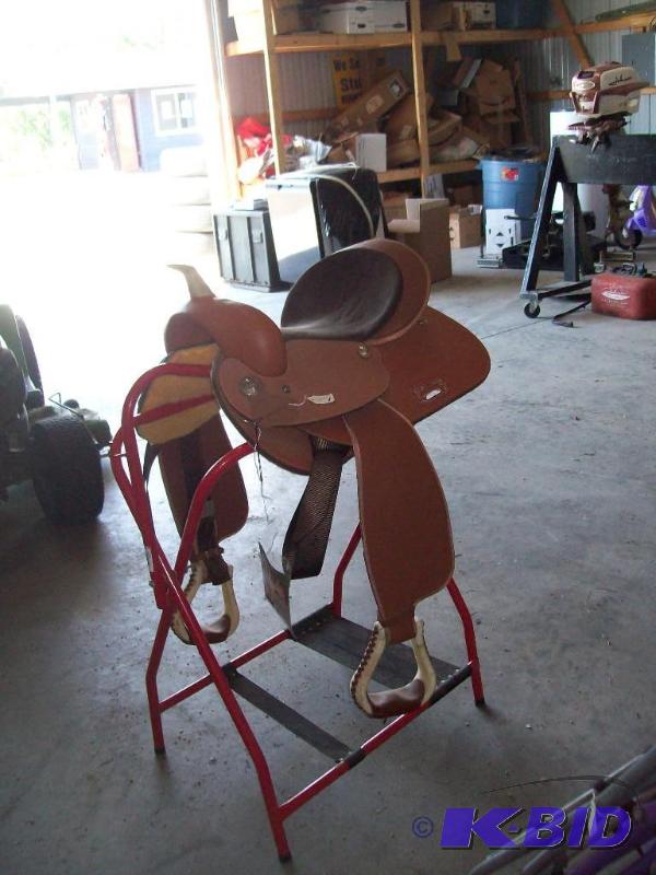 lot 1 image: Brown saddle item 1...