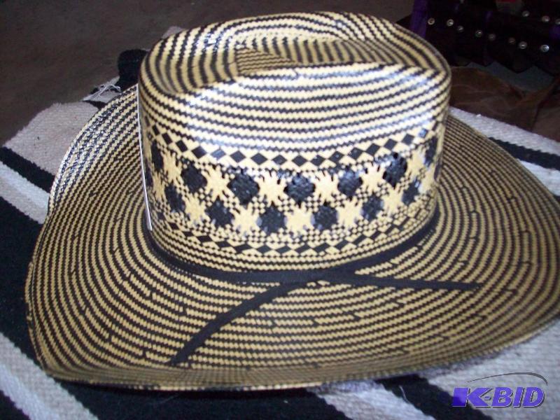 lot 20 image: Mens cowboy hat...