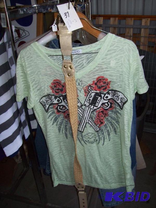 lot 37 image: Womens tshirt -med -includes belt ...