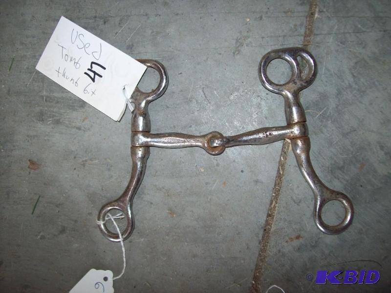 lot 47 image: Thumb bit -Used item 47...