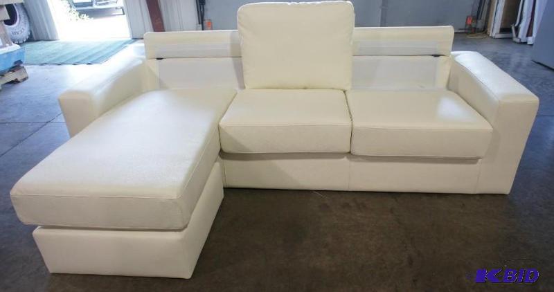 New Hawthorne Sectional. W-87&quot...