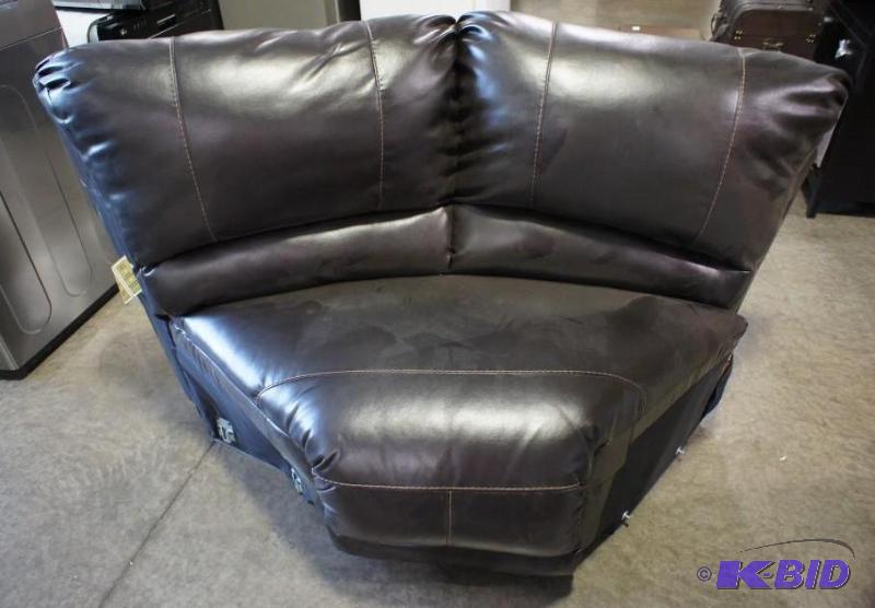 Corner piece for a sectional couch ...