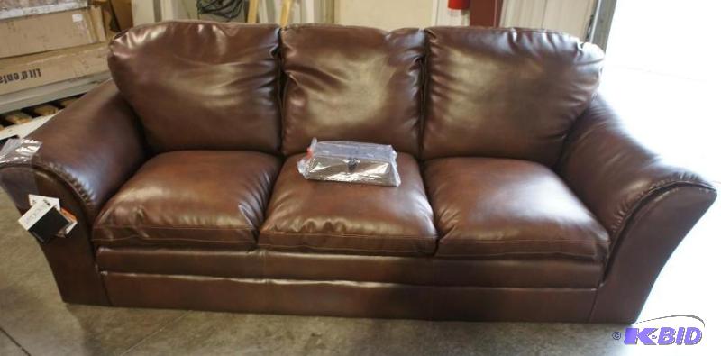New Benchcraft Durablend Dark Brown...