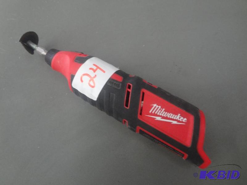 lot 24 image: Milwaukee 12Volt Rotary Tool, Works...