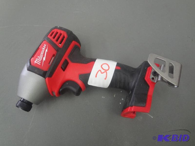 lot 30 image: Milwaukee 18Volt 14" Hex Impact Wrench,...