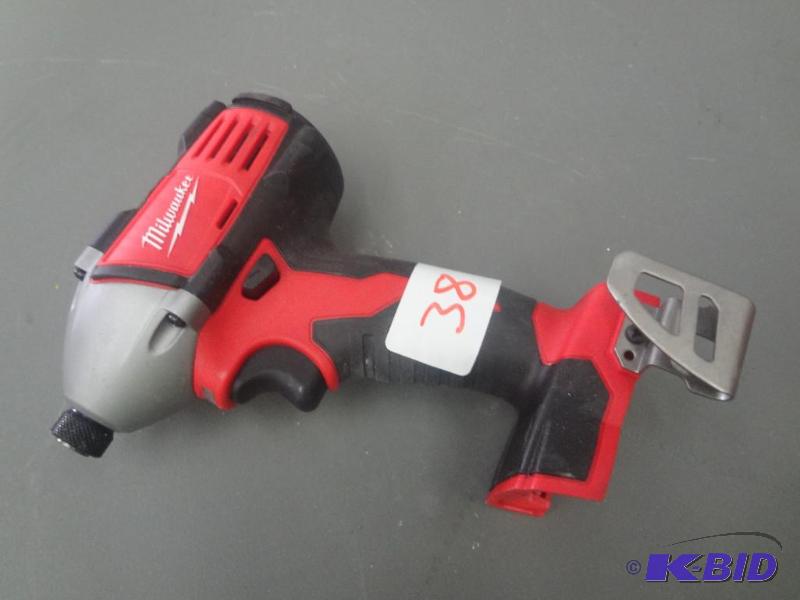 lot 38 image: Milwaukee 18Volt Impact Driver, Works...