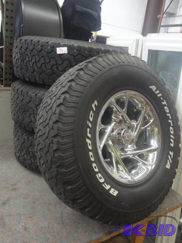lot 71 image: (4) 6-Lug American Racing Chrome Rims With BF...