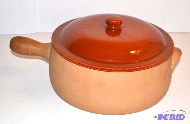 lot 169 image: Red Wing soup  bean pot with a spo...
