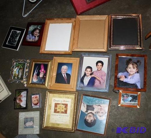 lot 180 image: Picture frames various sizes...