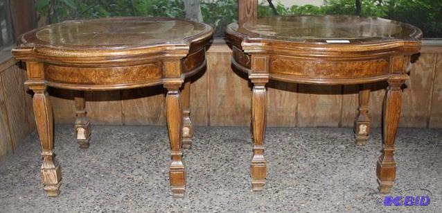 lot 63 image: Thomasville Matching wood end table...