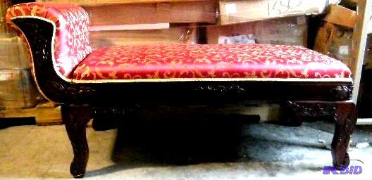 lot 124 image: Bed End Bench - Originally comes wi...
