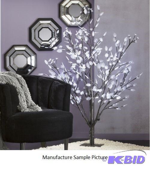 lot 2 image: Illuminated Tree -&nbspThe perfect...