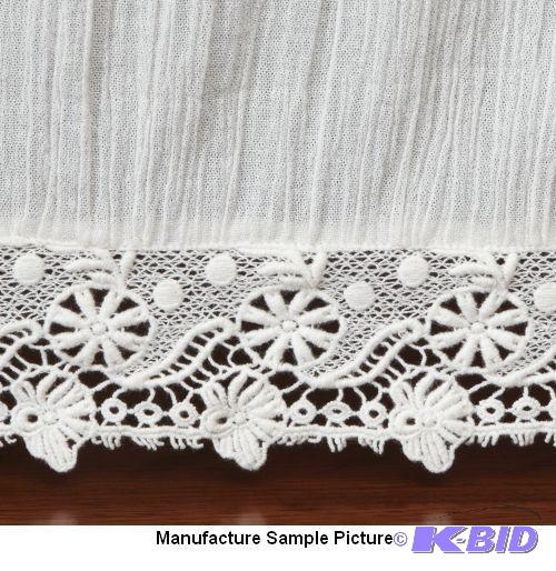 lot 73 image: Serenity Bedskirt - Queen Size - 10...
