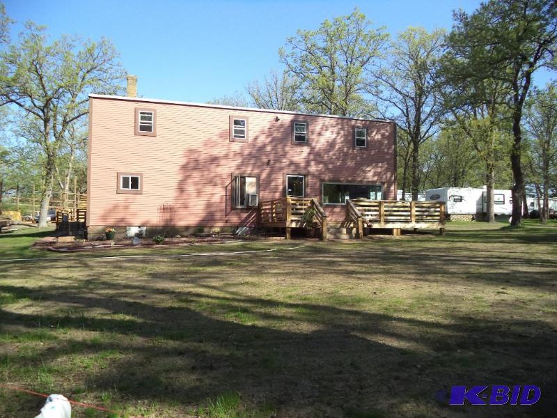 Overview of Big Pine Lodge