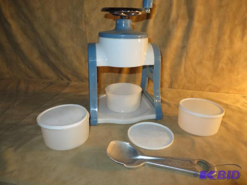 Hand Crank Ice Shaver