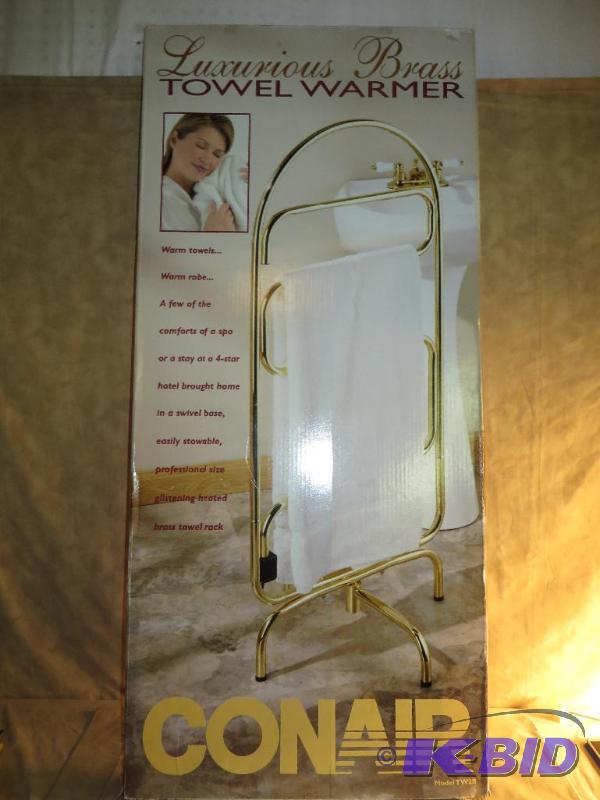 Conair Brass Towel Warmer - NEW