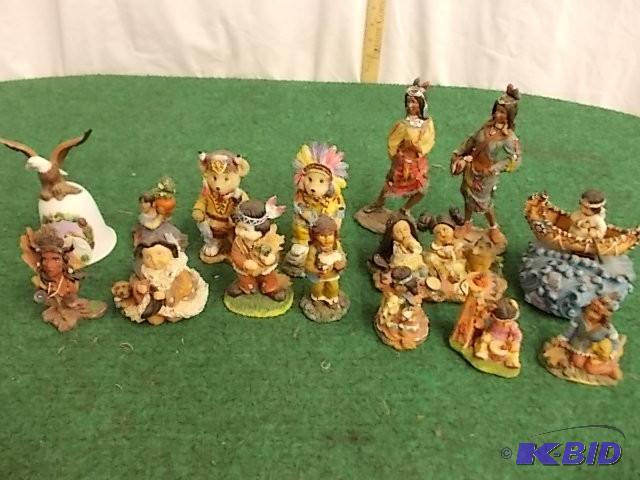 Lot of Indian Figurines Music Box ...