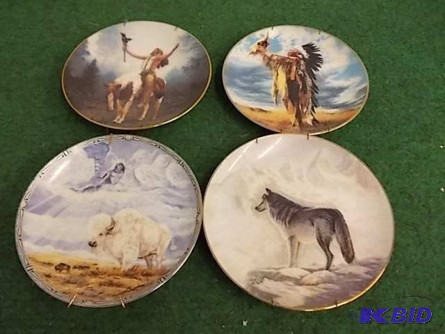 4 Assorted Collector Plates&nbsp...