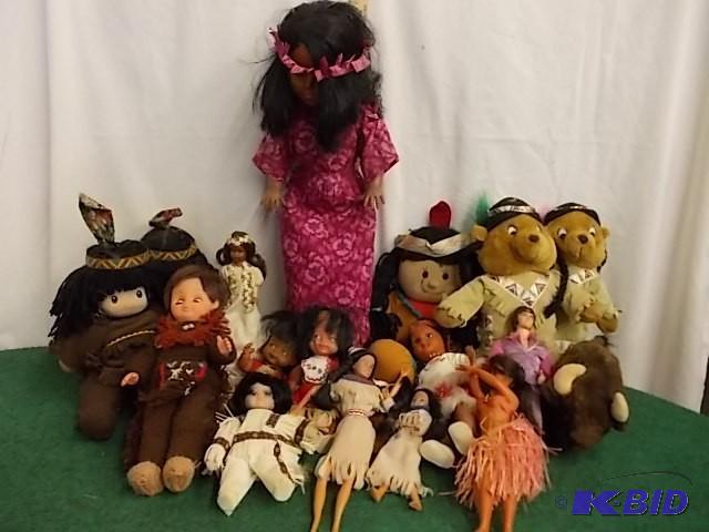 Large Lot of Assorted Indian Dolls&...