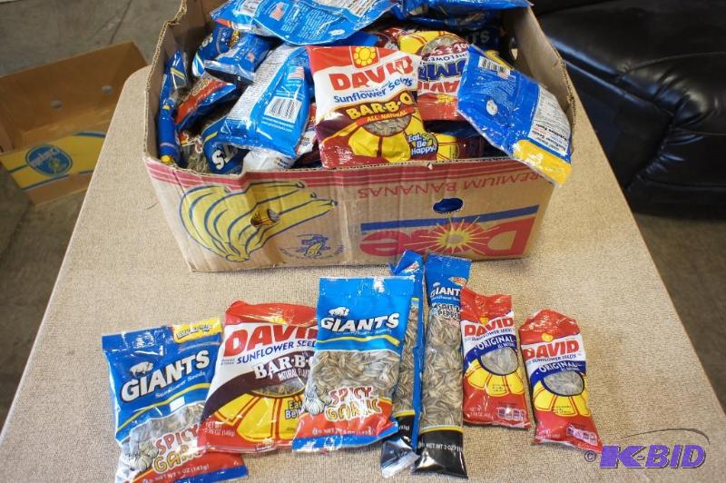 lot 39 image: Sunflower Seeds David and Giant Bra...