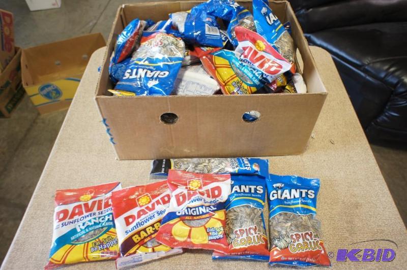 lot 40 image: Sunflower Seeds David and Giant Bra...
